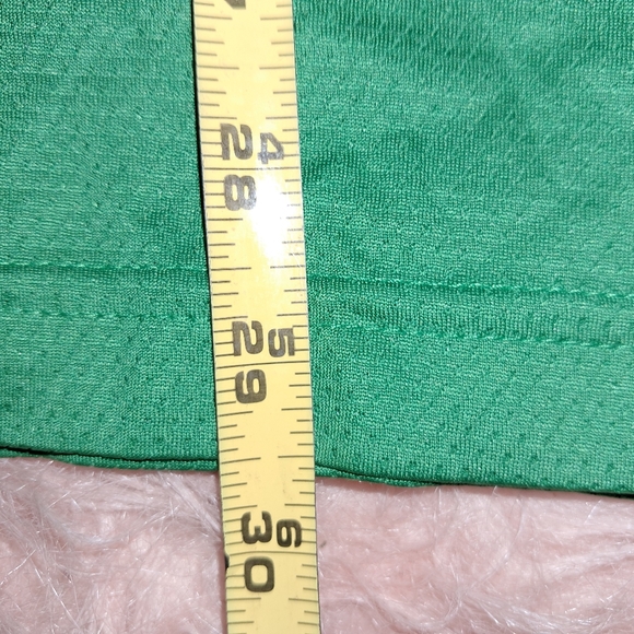 Under Armour Green Notre Dame T-Shirt - Picture 5 of 7